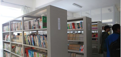 “愛心點燈”圖書室援助計劃行動